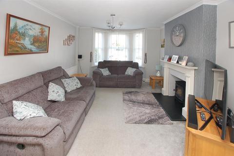 3 bedroom semi-detached house for sale, Mabledon Road, Tonbridge