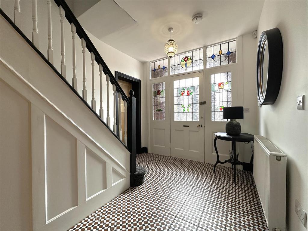 Inviting Reception Hall 315