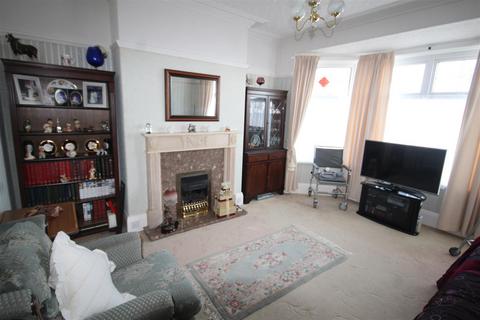 3 bedroom house for sale, 28 Seafield Road, Colwyn Bay