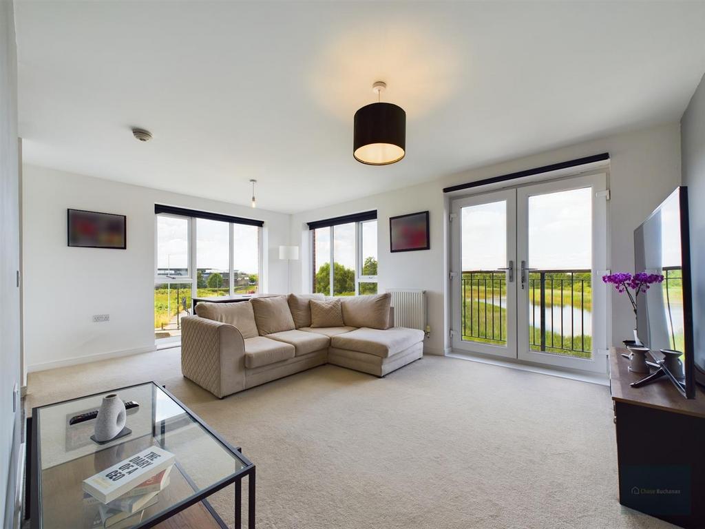 Sitting Room/Dining Room