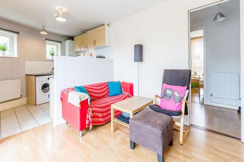 2 bedroom flat to rent, N7