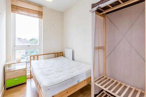 2 bedroom flat to rent, N7