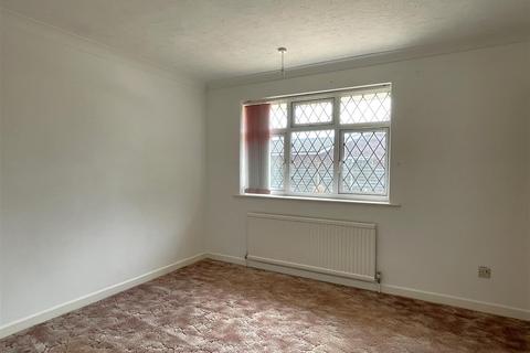 70a Cotmer Road, Lowestoft, NR33 9PP