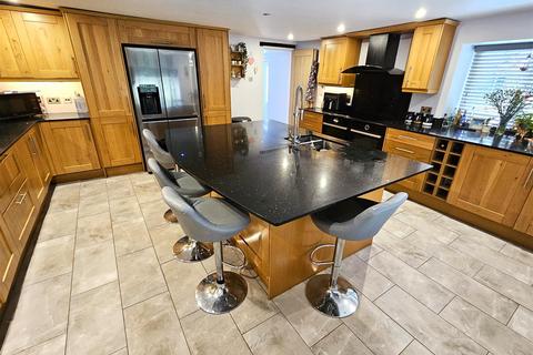 Middlebrook Farm Brook Lane, Tavistock, PL19 9DP