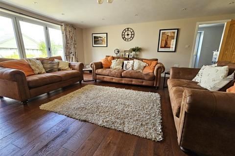 Middlebrook Farm Brook Lane, Tavistock, PL19 9DP