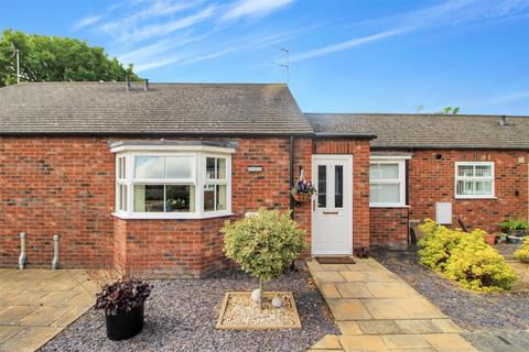 1 bedroom semi-detached bungalow for sale, Southlands Court, Thirsk YO7