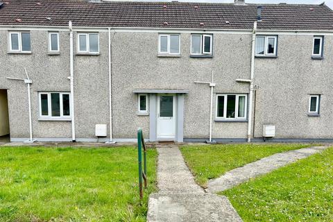3 bedroom terraced house to rent, 21 Cawdor Close, Haverfordwest