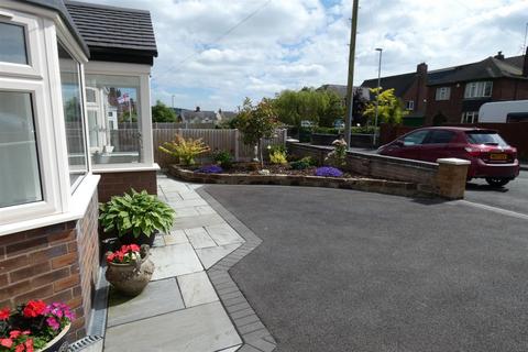 2 bedroom detached bungalow for sale, Meadow Drive, Cheadle, Stoke-On-Trent