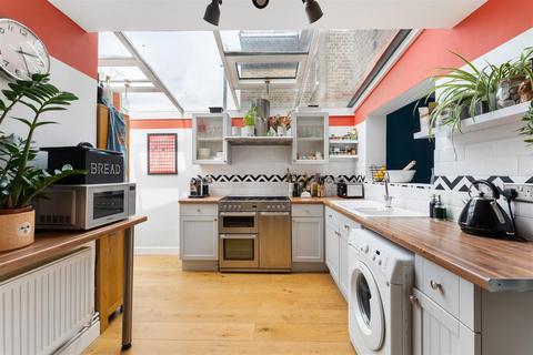 3 Springfield Road, London, E4 7DJ