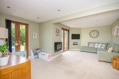 4 bedroom semi-detached house for sale, Old Gloucester Road, Frenchay, Bristol, BS16 1QR