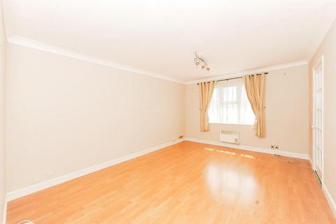 1 bedroom flat for sale, Beech Avenue, Ruislip HA4