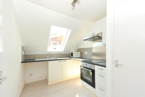 1 bedroom flat for sale, Ledgers Road, Slough SL1