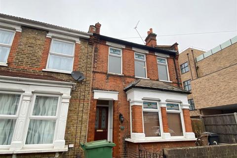 2 bedroom house to rent, Westward Road, London