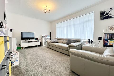 2 bedroom semi-detached house for sale, Hardwick Drive, Halesowen