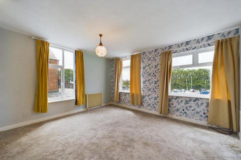 1 bedroom flat for sale, Quay Road, Bridlington