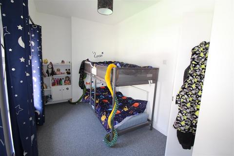 13 Brooklyn Terrace, Llanhilleth, Abertillery, NP13 2RF