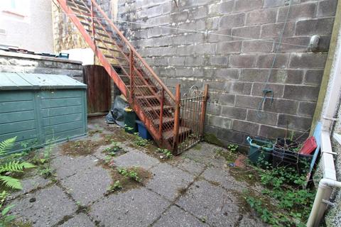 13 Brooklyn Terrace, Llanhilleth, Abertillery, NP13 2RF