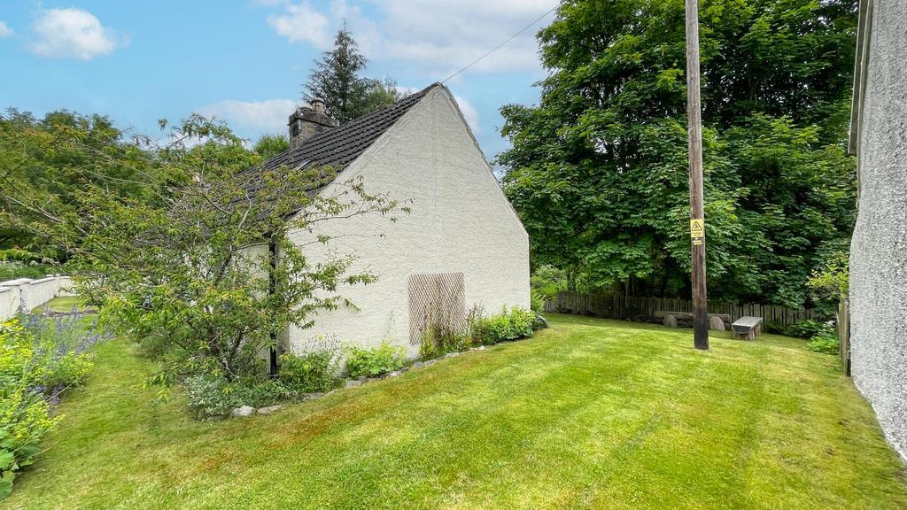 Bridge Cottage-16.png