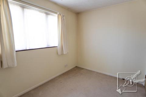 40 Farley Road, Gravesend, DA12 2LT