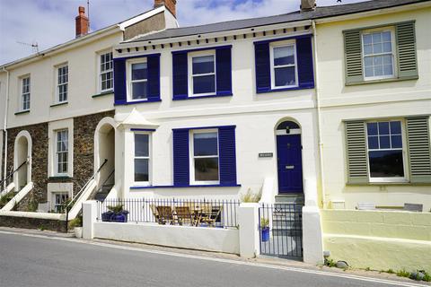 3 bedroom townhouse for sale, Marine Parade, Instow