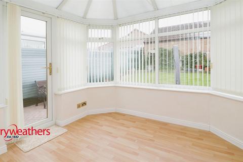 2 bedroom semi-detached bungalow for sale, Sheldrake Close, Thorpe Hesley, Rotherham