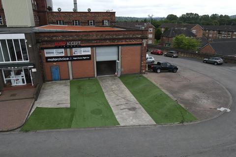 Industrial unit to rent, Showroom & Office at Swift House, Liverpool Road, Newcastle Under Lyme, ST5 9JJ