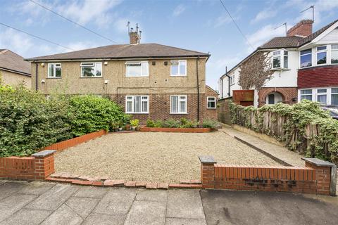 2 bedroom maisonette for sale, North Approach, Watford