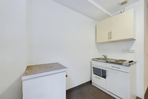 1 bedroom house of multiple occupation to rent, The Clock House, Frogmoor, High Wycombe, HP13 5DL