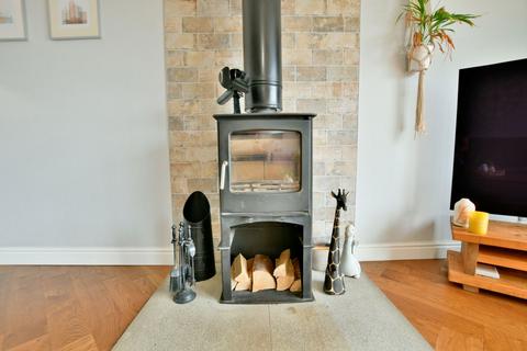 20 Allerdene Walk, Whickham, Newcastle Upon Tyne, NE16 4LL