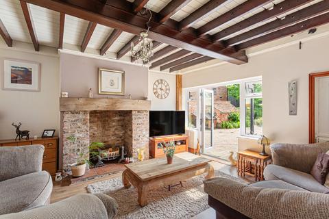 5 bedroom detached house for sale, Corner Farm House, Bolton, York