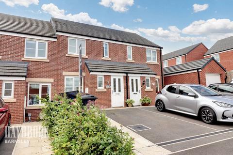 2 bedroom townhouse for sale, Kestrel Avenue, Wilthorpe