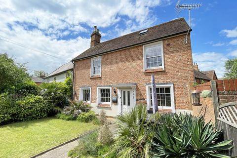 3 bedroom cottage for sale, Broad Street, Clifton, Shefford, SG17 5RJ