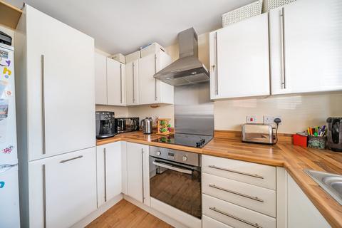 15 Angle Green, Shefford, SG17 5GP