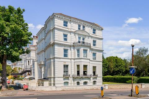 2 bedroom apartment for sale, Augusta Gardens, Folkestone, Folkestone, CT20