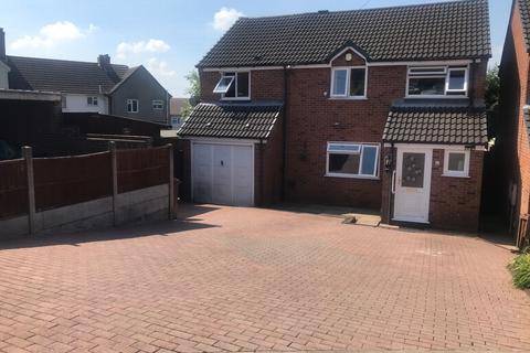 4 bedroom detached house for sale, Harrow Road, Swadlincote, DE11