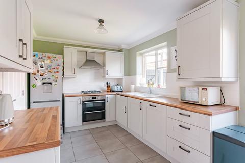 4 bedroom semi-detached house for sale, Heron Rise, Wymondham