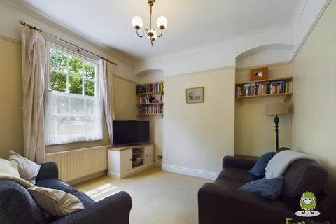5 Phoenix Park Terrace, Basingstoke, RG21 5NQ