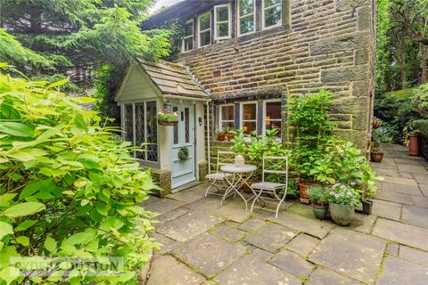 3 bedroom end of terrace house for sale, Holly Grove, Dobcross, Saddleworth, OL3