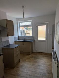 2 bedroom terraced house to rent, Bennett Street, Nottingham NG10