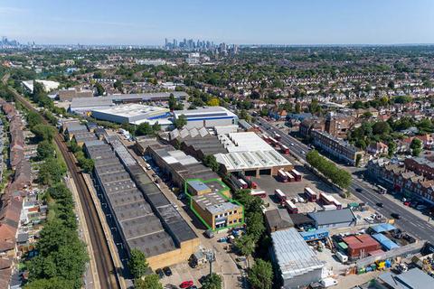 Industrial unit for sale, Unit 23 & 24, Bellingham Trading Estate, Franthorne Way, London