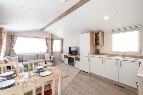 2 bedroom static caravan for sale, Eastern Beach Holiday Park