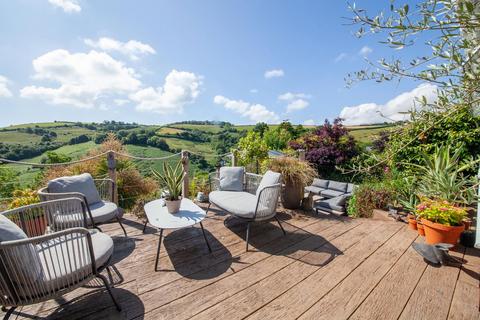 Sunny Bank, 56 Churchfields, Dartmouth, TQ6 9HJ