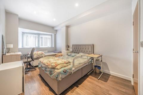 1 bedroom flat for sale, Slough,  Berkshire,  SL1