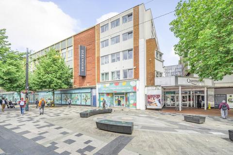 1 bedroom flat for sale, Slough,  Berkshire,  SL1