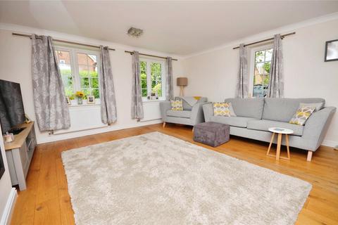 4 bedroom detached house for sale, Stone, Aylesbury HP17