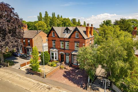 5 bedroom semi-detached house for sale, Ditchfield Road, Widnes WA8