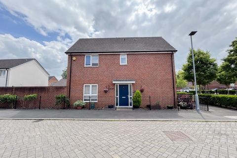 3 bedroom detached house for sale, Spencer Way, Newport, NP19