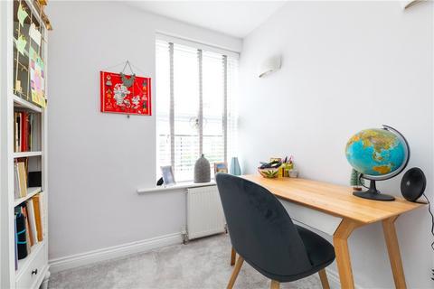 19 Bingley Road, Menston, Ilkley, LS29 6JY