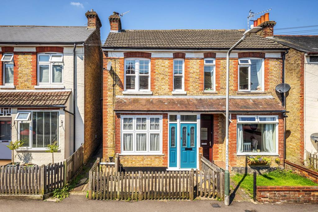 Southwood Road, Rusthall, Tunbridge... 2 bed semidetached house for