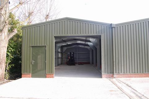 Industrial unit to rent, Chelmsford